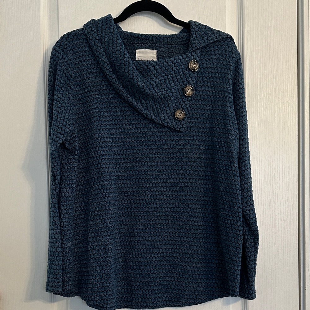 New York Laundry Women's Teal Blue Button-Detail Sweater